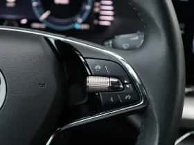 Škoda Octavia (2024) thumbnail 24