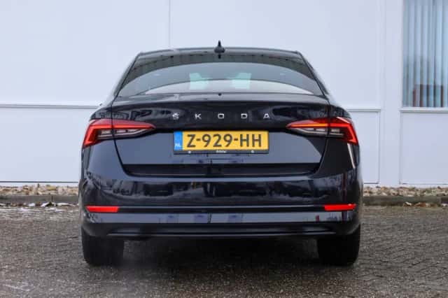 Škoda Octavia (2024) thumbnail 10