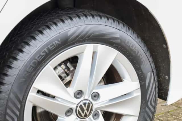 Volkswagen Golf (2022) thumbnail 15