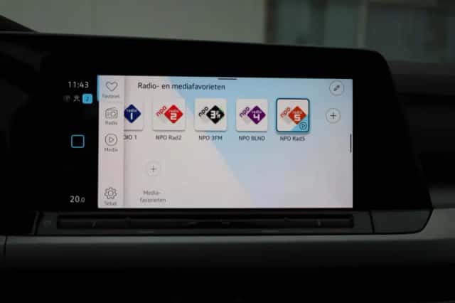 Volkswagen Golf (2022) thumbnail 41