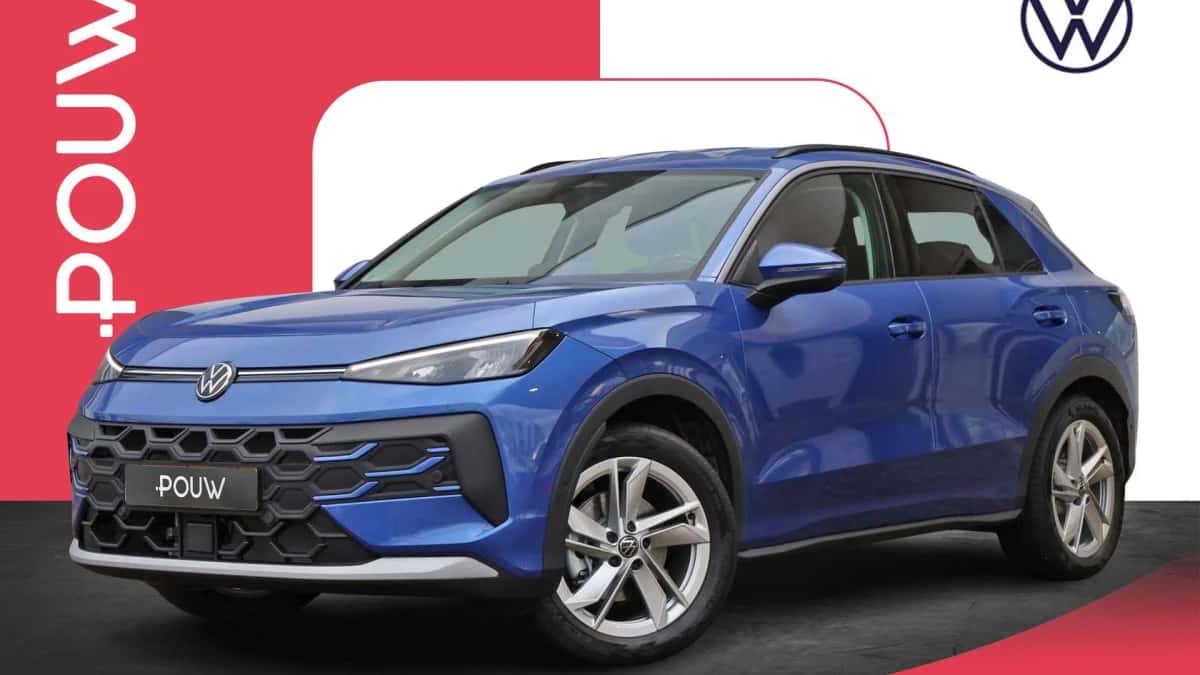 Volkswagen T-Roc (2025) — foto 1