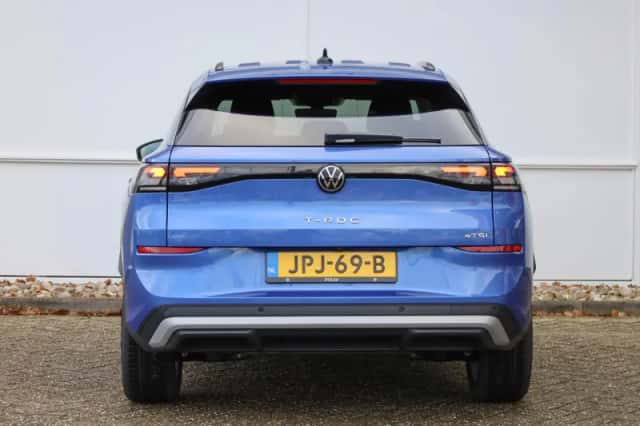 Volkswagen T-Roc (2025) thumbnail 10