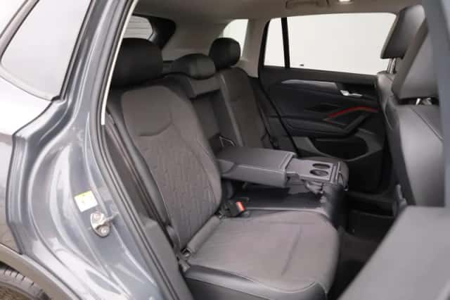 Volkswagen Tiguan (2025) thumbnail 14