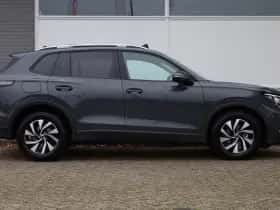 Volkswagen Tiguan (2025) thumbnail 3