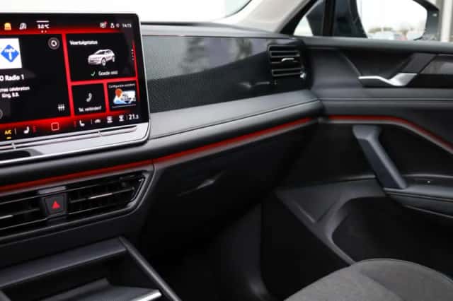 Volkswagen Tiguan (2025) thumbnail 33