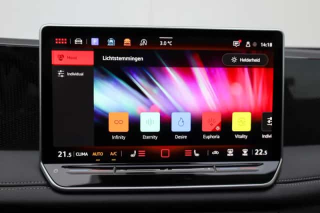 Volkswagen Tiguan (2025) thumbnail 45