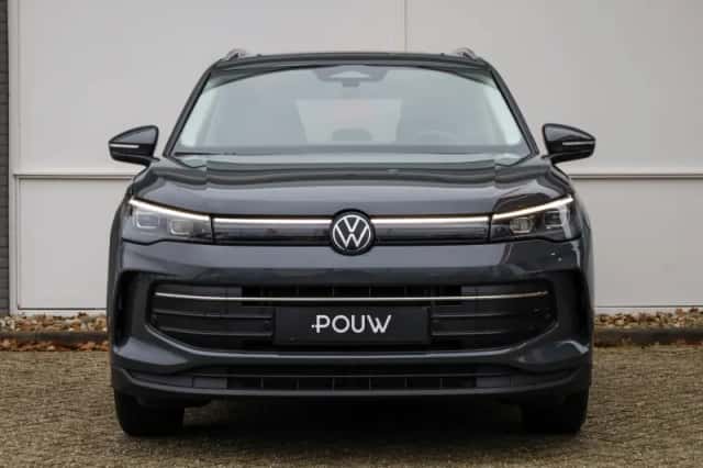 Volkswagen Tiguan (2025) thumbnail 7