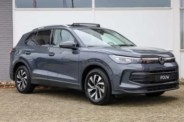 Volkswagen Tiguan (2025) thumbnail 9