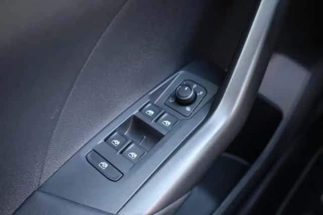 Volkswagen T-Cross (2025) thumbnail 20