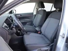 Volkswagen T-Cross (2025) thumbnail 4