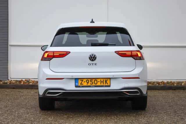 Volkswagen Golf (2022) thumbnail 11