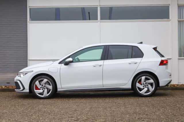 Volkswagen Golf (2022) thumbnail 13