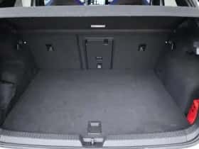 Volkswagen Golf (2022) thumbnail 16