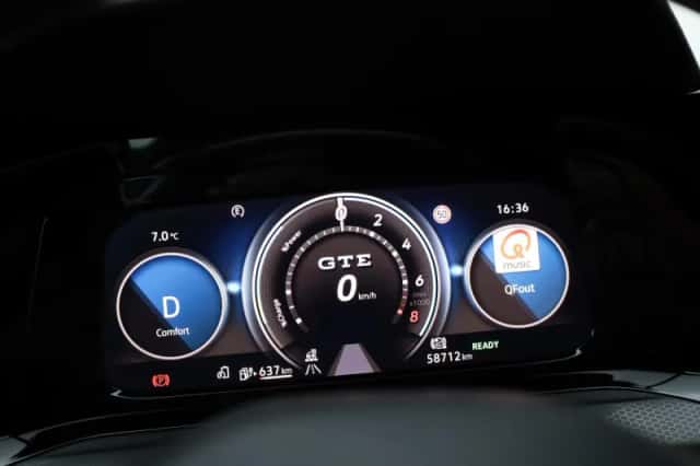 Volkswagen Golf (2022) thumbnail 21