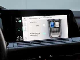 Volkswagen Golf (2022) thumbnail 31