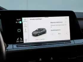 Volkswagen Golf (2022) thumbnail 33