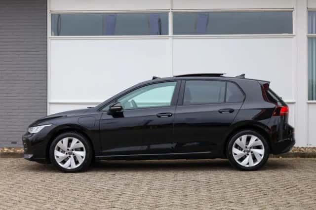 Volkswagen Golf (2025) thumbnail 13