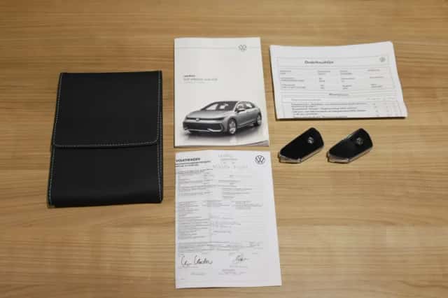Volkswagen Golf (2025) thumbnail 14