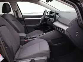 Volkswagen Golf (2025) thumbnail 16