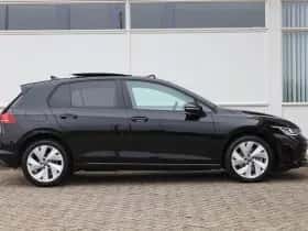 Volkswagen Golf (2025) thumbnail 3