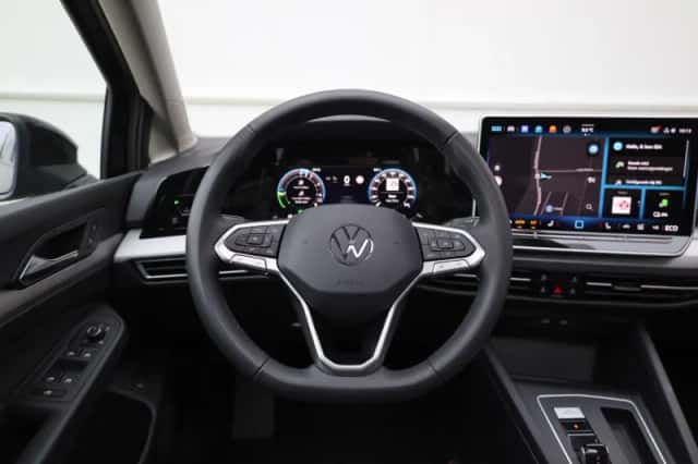 Volkswagen Golf (2025) thumbnail 21