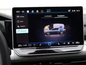 Volkswagen Golf (2025) thumbnail 41