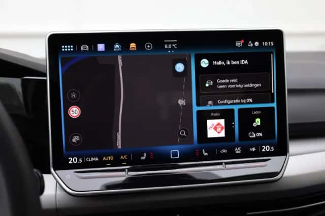 Volkswagen Golf (2025) thumbnail 45