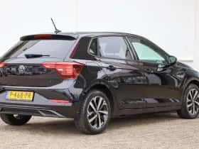 Volkswagen Polo (2022) thumbnail 2
