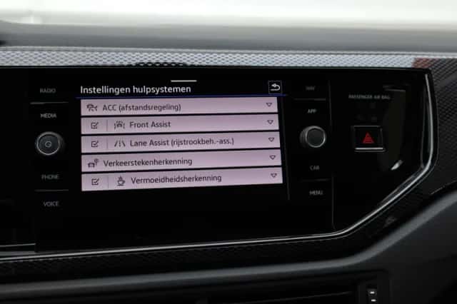 Volkswagen Polo (2022) thumbnail 40