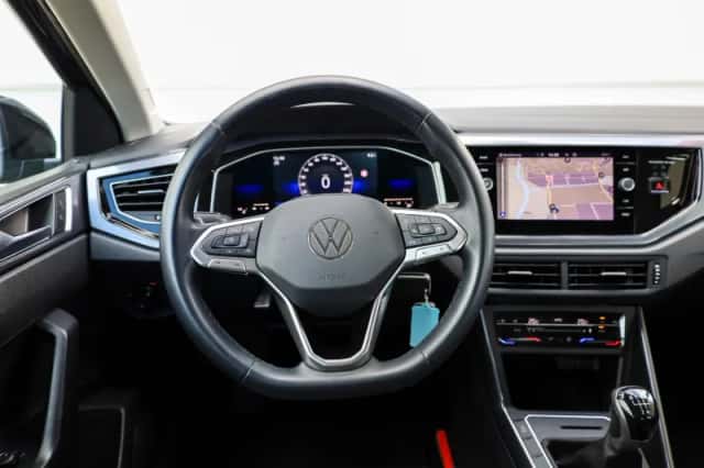 Volkswagen Polo (2022) thumbnail 23