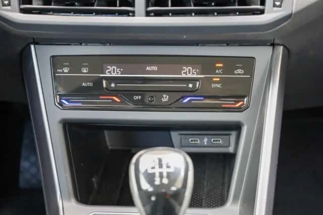 Volkswagen Polo (2022) thumbnail 33