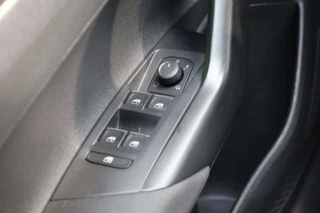 Volkswagen Polo (2022) thumbnail 36