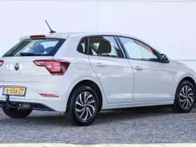 Volkswagen Polo (2022) thumbnail 2