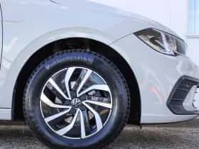 Volkswagen Polo (2022) thumbnail 15