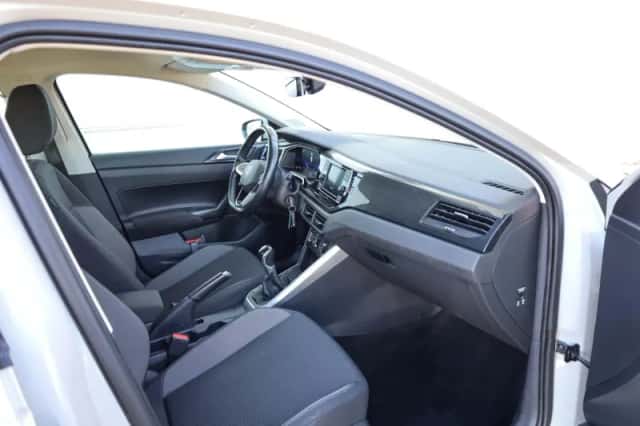 Volkswagen Polo (2022) thumbnail 16