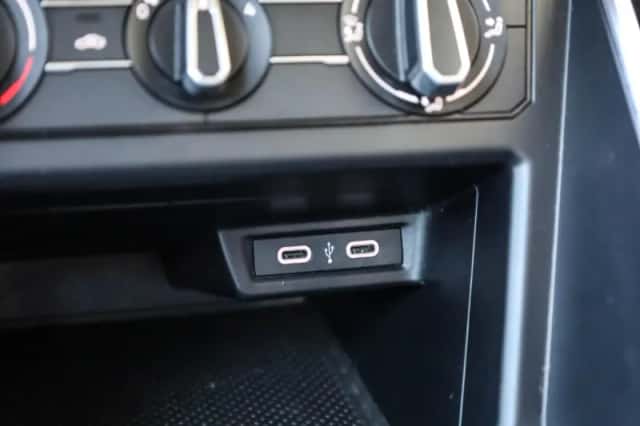 Volkswagen Polo (2022) thumbnail 35