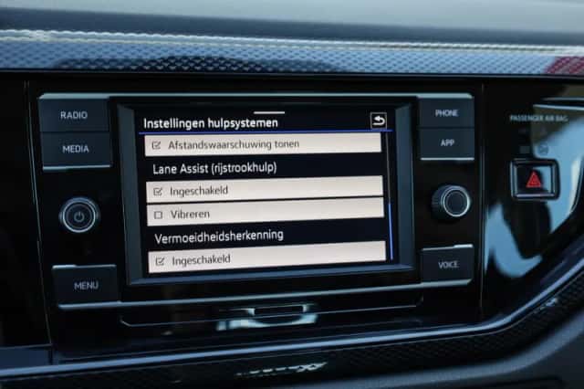 Volkswagen Polo (2022) thumbnail 38