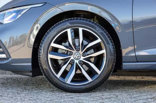 Volkswagen Golf (2021) thumbnail 14
