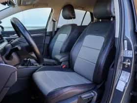 Volkswagen Golf (2021) thumbnail 4