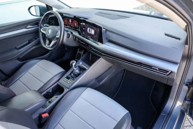 Volkswagen Golf (2021) thumbnail 39