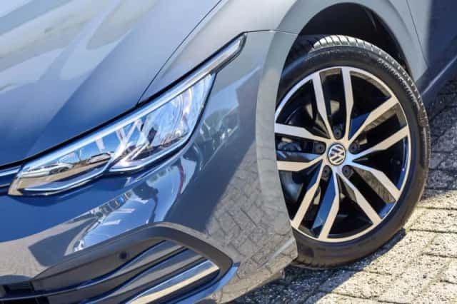 Volkswagen Golf (2021) thumbnail 48