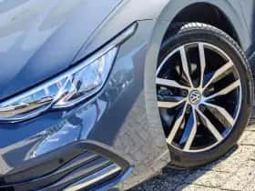 Volkswagen Golf (2021) thumbnail 48