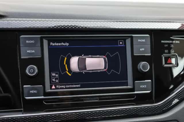 Volkswagen Polo (2022) thumbnail 24