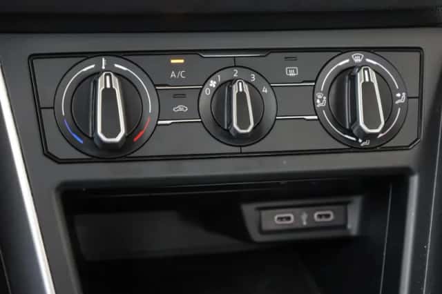 Volkswagen Polo (2022) thumbnail 27