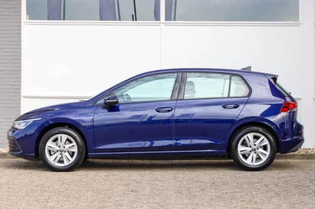 Volkswagen Golf (2022) thumbnail 12