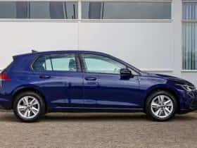 Volkswagen Golf (2022) thumbnail 3