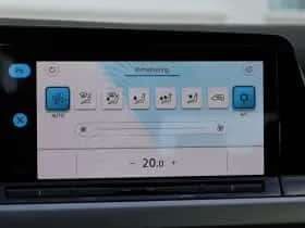 Volkswagen Golf (2022) thumbnail 28