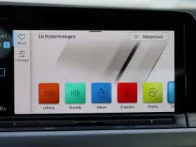 Volkswagen Golf (2022) thumbnail 39
