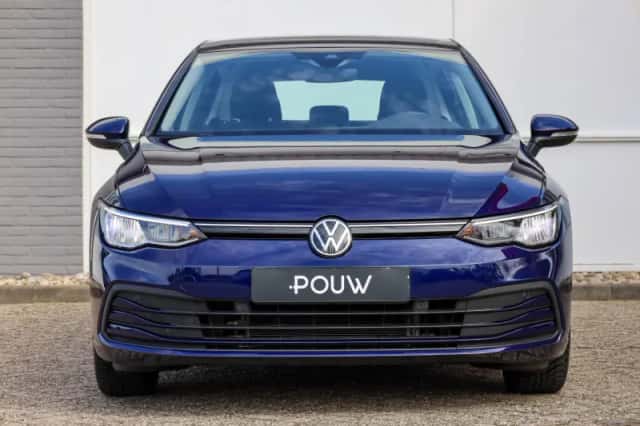 Volkswagen Golf (2022) thumbnail 8