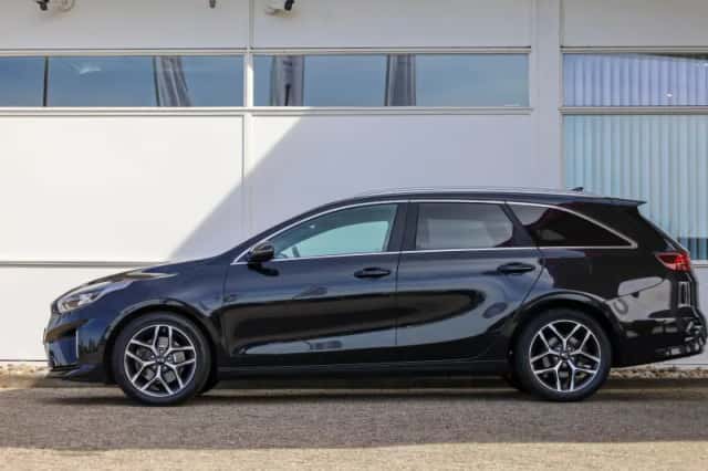 Kia Ceed Sportswagon (2021) thumbnail 11